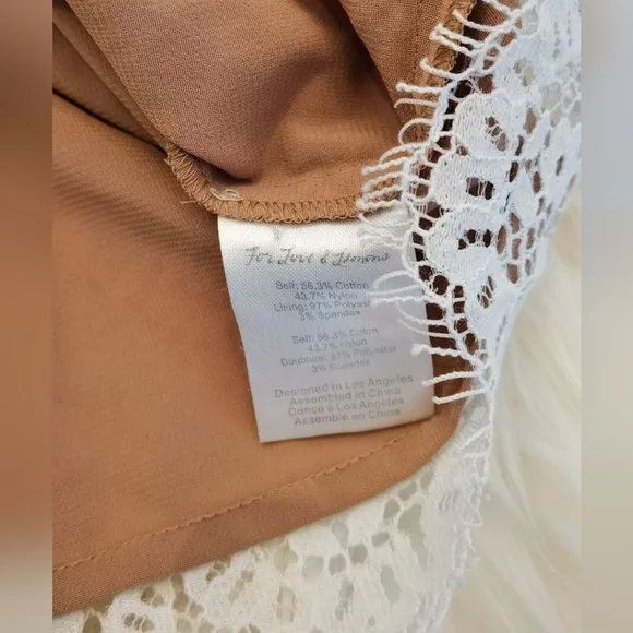 FOR LOVE & LEMONS TATI LACE CORSET DRESS ๐ค - Picture 6 of 13